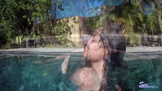 SexUnderwater e0805 Aaliyah Hadid UW Model Training pt 2 (mp4)-1