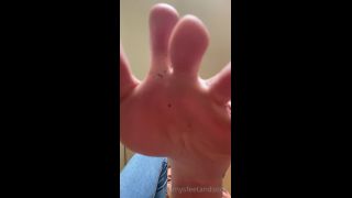 free adult video 8 Emmyfeetandsocks 23-08-2021-2201448054-POV you lie under my smelly feet And ofc you HAVE TO CLEAN THIS MESS UP (For my spitting fans), chatzy foot fetish on pov -7