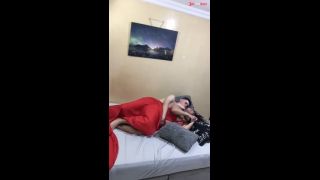 I penetrate my girlfriends pussy until I reach orgasm.-3
