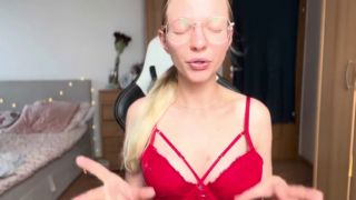 Dominant Woman Pre-locktober task  BIG NEWS-3