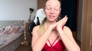 Dominant Woman Pre-locktober task  BIG NEWS-8