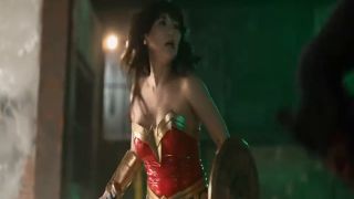 [SuperMisses.com] THPA-10 Super Heroine in a Close Call!! Vol.110 Wonder Lady-001-0