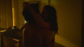 Victoria Pedretti - YOU s02e01-04 (2019) HD 1080p - (Celebrity porn)-5