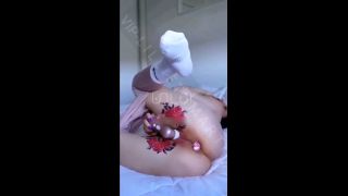 Callmeliliethh Vibrates Her Clit Cumshot Callmeliliethh-5