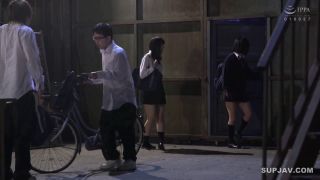 ReducingMosaic FSET-748 野ションを目撃されてプリプリお尻を大公開したままハメられた女子●生2-3