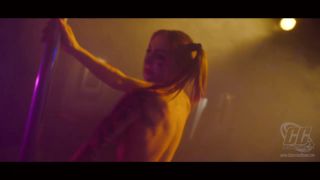 Christina Carter - Breakout A Harley Quinn Story Video Se...-2