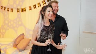 Emma Rose, Roman Todd Horny For The New Year - Blowjob-9