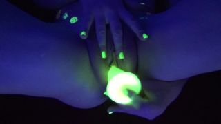 Candy Cameltoe – Blacklight Strip Tease And Dildo Fuck(Fisting porn videos)-8