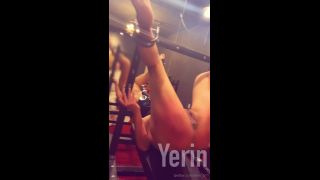 Yerin 【重度BDSM】韩国巅峰女S「Yerin」OF重度调教私拍 男女奴一边做爱一边受刑，大幅超越常规调教【第十四弹】 (2)-8
