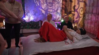 The Ugly Story Of The Blindfolded Village Where Desire Gave Birth (Mature porn) Yamase Miki-5