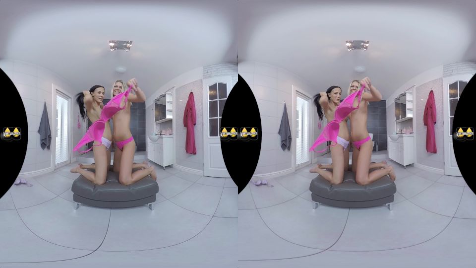 free online video 14  virtual reality | Claudia Macc, Nicol Love in Share The Streams | 4k