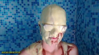 Cleo - messycleo Messycleo - glasses and custard the perfect combination 22-08-2018-7