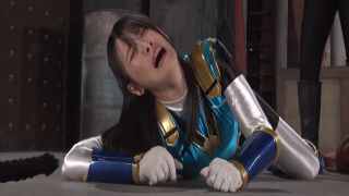 [SuperMisses.com] SPSE-01 Hisou Sentai Kageninja Blue is attacked by female-004-7