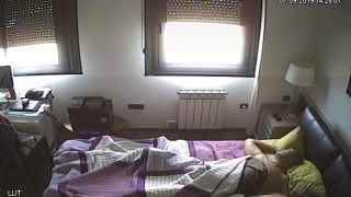 voyeur hidden camera 032446 -7