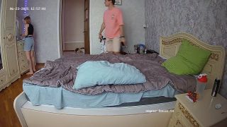 Eleonora's Steamy 2025 Cam Double Handjob HD Vibe-9