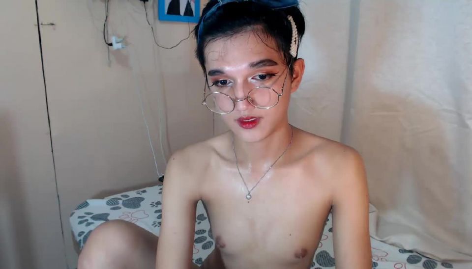 Online Tube Shemale Webcams Video for October 21, 2019 - shemales
