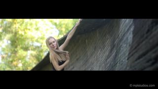 Karissa Diamonda matter of time (mpls, 2015 10 11)-1