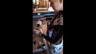 mdollbot 2025-10-01 Ok but back to me just wanting to chill out with ya in hon   5vyfpp-1