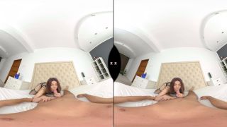 Scarlett Spark VR Maid Sex: UltraHD 8K Hardcore Scenes VR18+-6