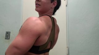 MuscleGeisha () Musclegeisha - in case youre watching here it is my very sweaty hot and humid bathroom flex its 14-07-2021-1