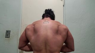 MuscleGeisha () Musclegeisha - in case youre watching here it is my very sweaty hot and humid bathroom flex its 14-07-2021-3