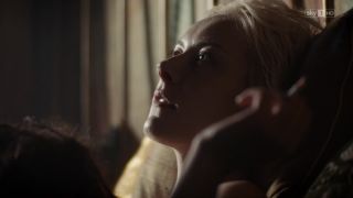 Severija Janusauskaite, Sophie Pfennigstorf - Babylon Berlin s01e04 (2017) HD 720p - (Celebrity porn)-0