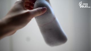 Czech SolesLet Me Smell Your Feet, Pretty Please (Stinky Feet, Foot Smell, Socks, Sock Smelling, Foot Worship) - 1080p-3