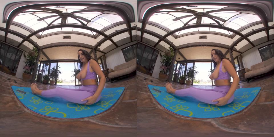 Sofi Ryan (Busty Namaste / 04.10.2019) [Gear VR] [1440p / VR] Virtual Reality on virtual reality group blowjob