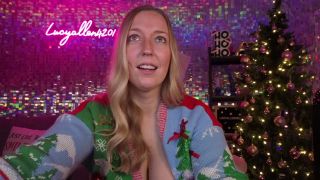 Adrianna Eves Teases Her Tight Pussy with a Monster Dildo in the FuckBus Video Adrianna Eves Blowjob-2