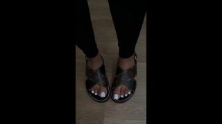 Queenjodiieetoes aka prettyfeetonly1800 - 05-09-2024 OnlyFans Video - LV video hardcore Queenjodiieetoes-8