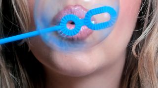 [K2S.CLUB] Petite Mercy - Frosty Pink Lips Blowing Bubbles - FullHD 1080P-8