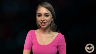Riley Reid Behind The Scenes (Brunette girls porn)-3