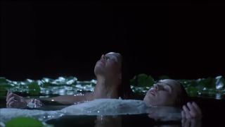 Kate Fischer, Tara Fitzgerald, Elle Macpherson, Pamela Rabe, Portia de Rossi – Sirens (1993) HD 1080p!!!-8