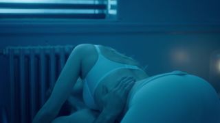 Olivia Taylor Dudley – The Magicians s01e07 (2016) HD 1080p - [Celebrity porn]-9