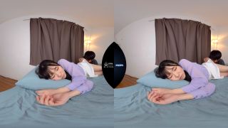 Hot Night With Passion Star: Seductive Love Scenes Revealed-3