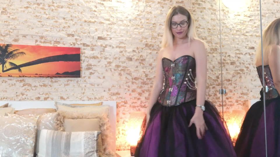 online video 43 Goddess Natalie – So you like my boobs, money fetish on fetish porn 