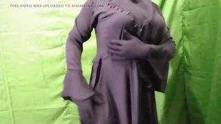 Gangbang Muslim hijabi beautiful Bhabhi dancing and masturbating-5