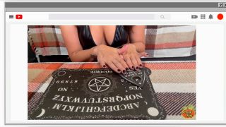 [K2S.CLUB] Laura King - Spirit Board Fun Turns Into Family Possessions - FullHD 1080P-1