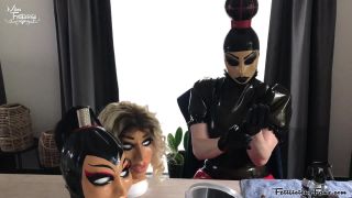 FetiliciousFans SiteRipPt 2Trying a New Mask from Bea Miersch-3