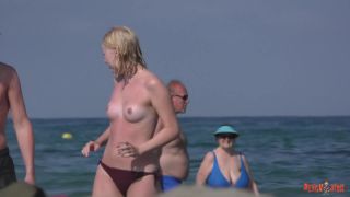 Pink blonde nudism -1