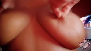 Milf Wild MILF shakes her BIG BEAUTIFUL TITS to the beat-3
