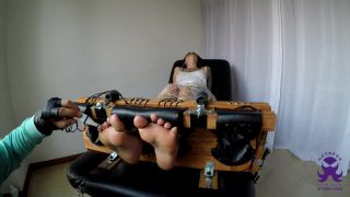 free porn clip 10 sissy foot fetish [tickle-torture.com] Octopus Hyper Ticklish Martina Blindfolded Part 2, ticklish on feet porn-0