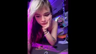  POV Juniper Ren - Stepdaughter Skips The Beach And Fucks At Home Instead Juniper Ren-6