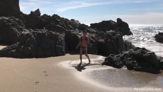 free xxx video 2 ManyVids – RaeRiley - Public Beach Blowjob - HD, sexy blowjob porn on blowjob porn -0