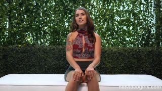 Net video girls- heidi in horny free spirited girl-1