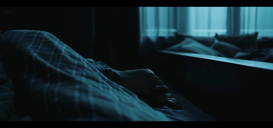 Night of Passionate Romance: Hot Lovers Explore Desires