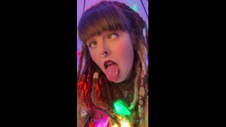 Olivia Jarden Oliviajarden - holday aheago for you ill be posting an only fans exclusive on xmas eve stay posted 19-12-2020-6