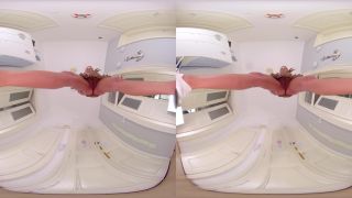 Pussy in Detail vr Shalina Devine-6