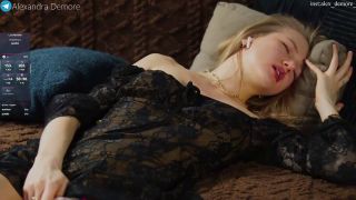Solo Sensations: Alexandra's Webcam Erotica Tease Live!-3