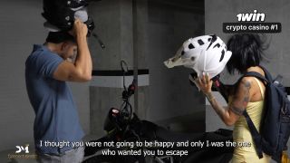 6230 Horny Petite Skips Class To Go Fuck Her Boyfriend On A M...-2